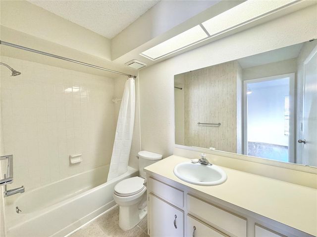 4004 CYPRESS LNDG S, Winter Haven, FL 33884