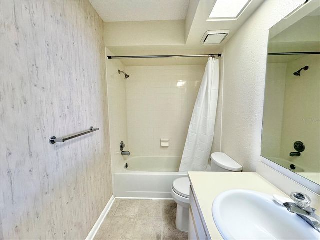 4004 CYPRESS LNDG S, Winter Haven, FL 33884