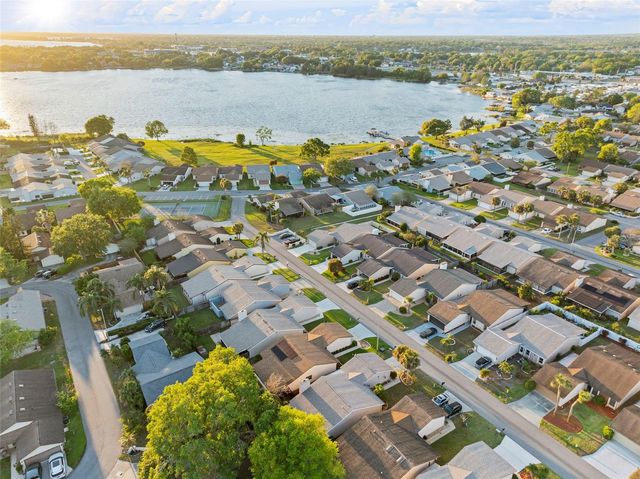 4004 CYPRESS LNDG S, Winter Haven, FL 33884