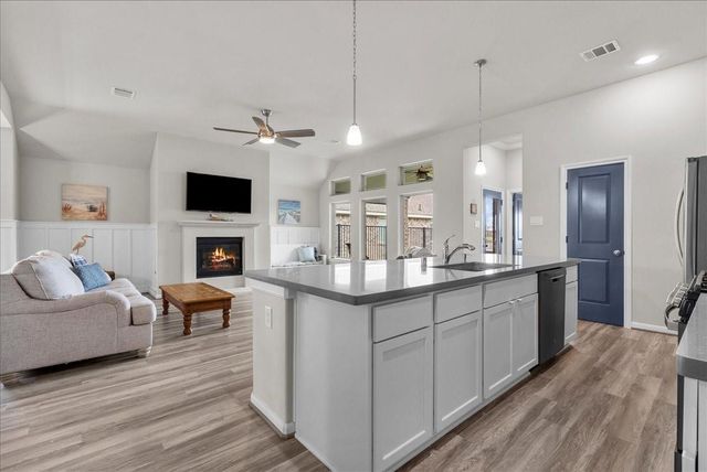 2417 Arbor Edge Crossing, Texas City, TX 77568