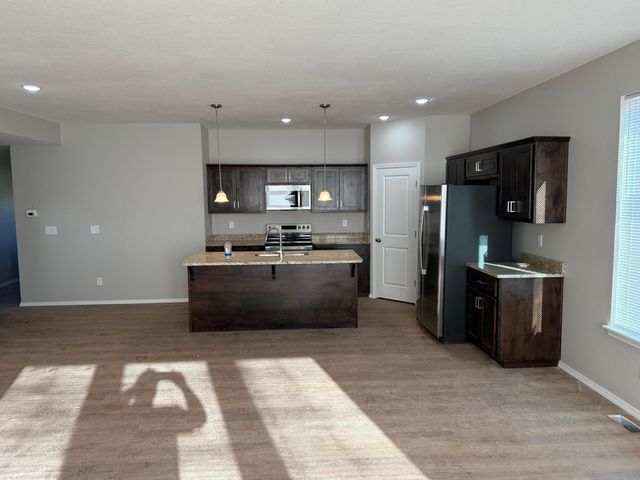 3462 N Ohara Avenue, Springfield, MO 65803