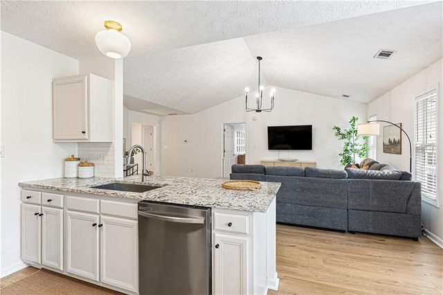 104 Spring Brook Lane, Dallas, GA 30132