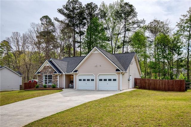 104 Spring Brook Lane, Dallas, GA 30132