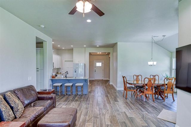 3713 King Arthur Court, Newcastle, OK 73065