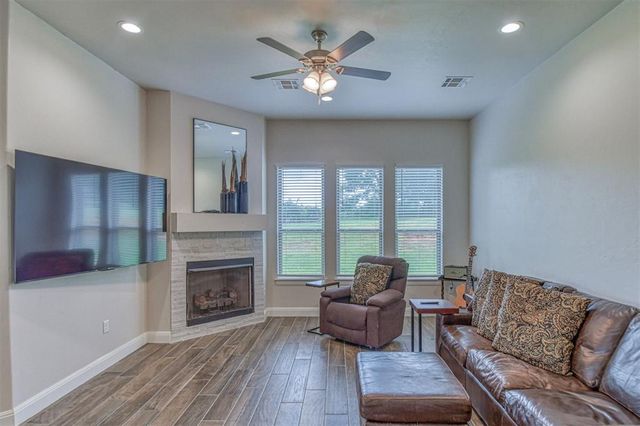3713 King Arthur Court, Newcastle, OK 73065