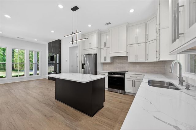 1455 Laney Road, Locust Grove, GA 30248