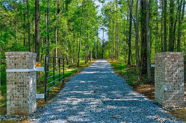 1455 Laney Road, Locust Grove, GA 30248