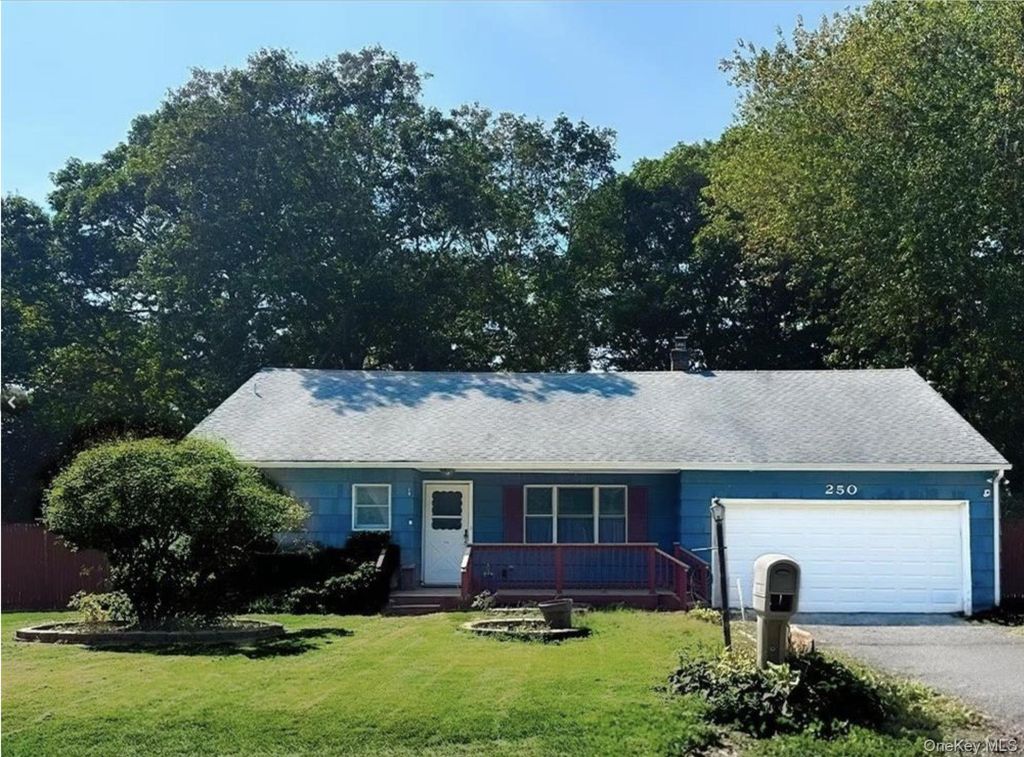 250 Cypress Drive, Mastic Beach, NY 11951