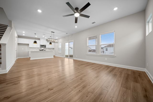 700 Castle Rd, Mount Juliet, TN 37122