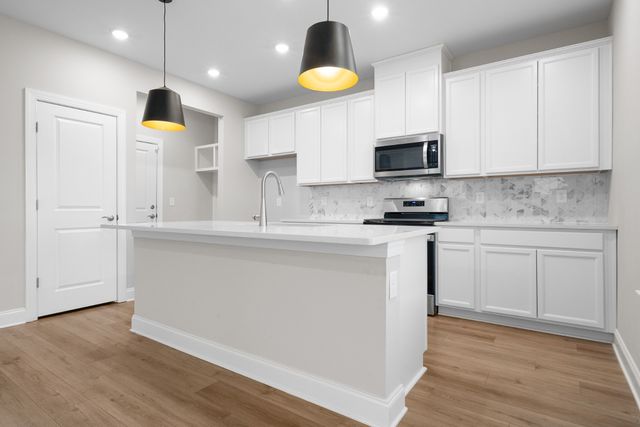 700 Castle Rd, Mount Juliet, TN 37122