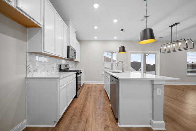 700 Castle Rd, Mount Juliet, TN 37122