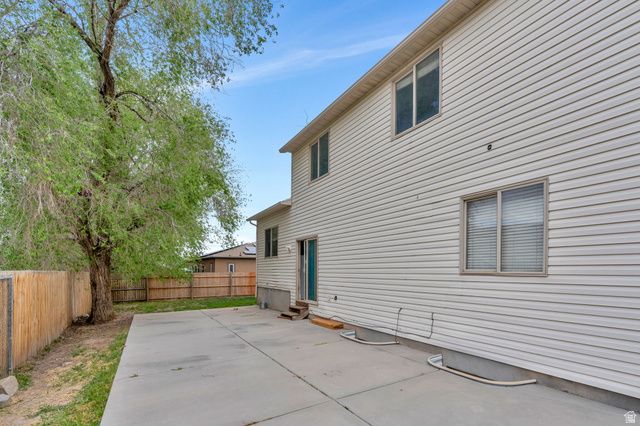 2830 S ADAM HILL WAY, Magna, UT 84044