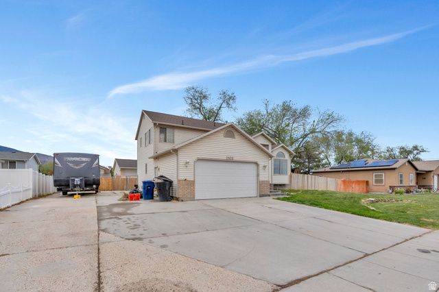 2830 S ADAM HILL WAY, Magna, UT 84044