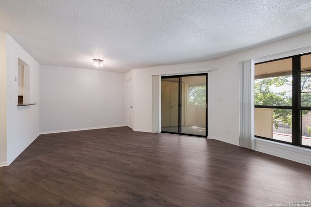 11843 Braesview Apt 1614, San Antonio, TX 78213