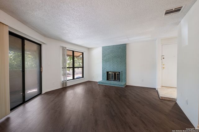 11843 Braesview Apt 1614, San Antonio, TX 78213