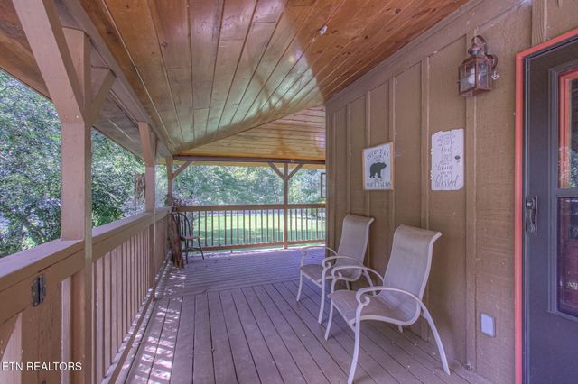 2485 Red Bank Rd, Sevierville, TN 37876