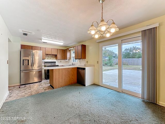 8157 GALAXIE Drive, Jacksonville, FL 32244