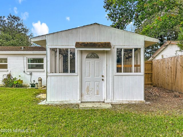 8157 GALAXIE Drive, Jacksonville, FL 32244