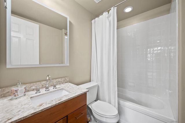 2873 W Bainbridge Rd., San Diego, CA 92106