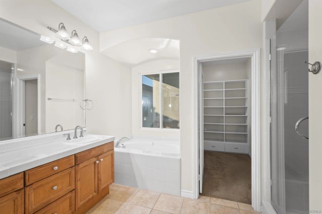 2873 W Bainbridge Rd., San Diego, CA 92106