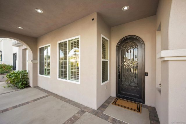 2873 W Bainbridge Rd., San Diego, CA 92106