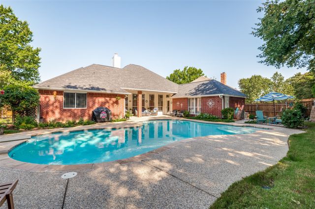 3921 Parker Oaks Drive, Arlington, TX 76016