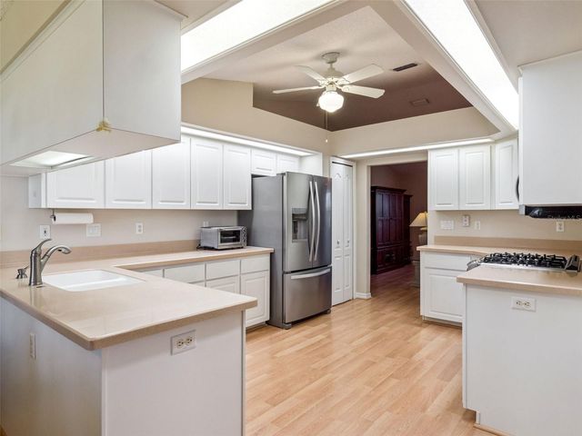 21506 QUEEN ANNE COURT, Leesburg, FL 34748