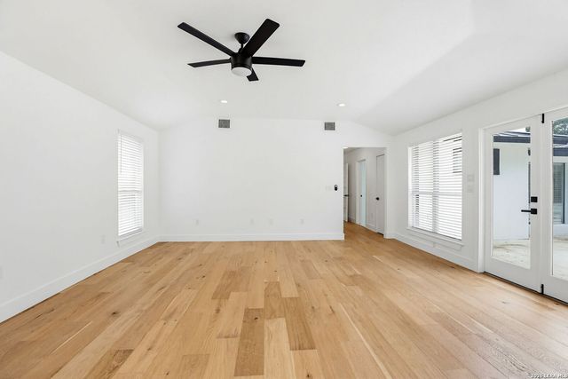 842 Timber, New Braunfels, TX 78130