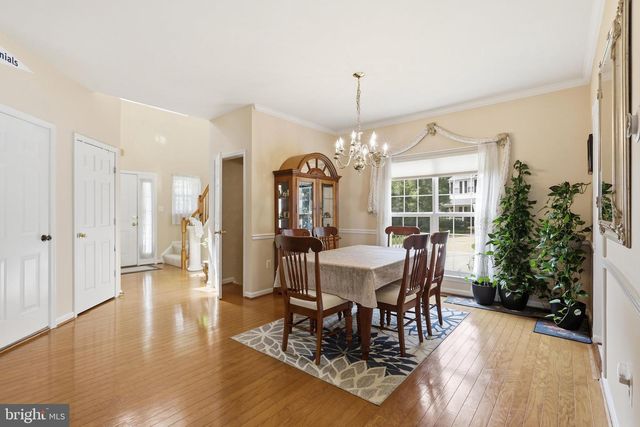 3738 FREEHILL LN, Fairfax, VA 22033