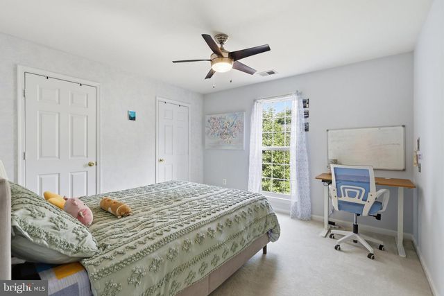 3738 FREEHILL LN, Fairfax, VA 22033