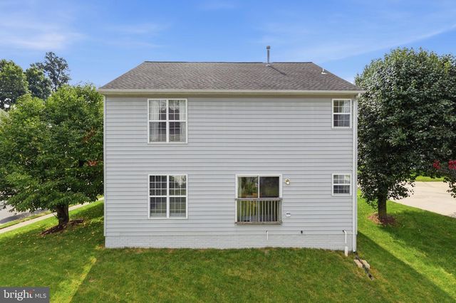 3738 FREEHILL LN, Fairfax, VA 22033