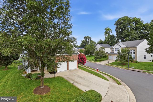 3738 FREEHILL LN, Fairfax, VA 22033