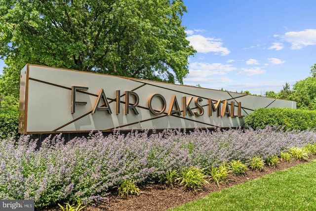 3738 FREEHILL LN, Fairfax, VA 22033