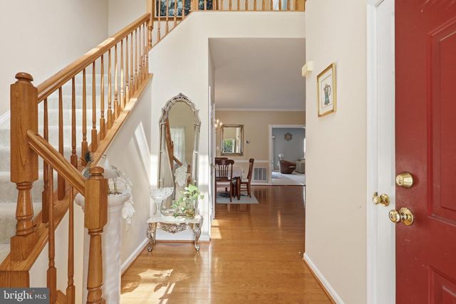 3738 FREEHILL LN, Fairfax, VA 22033