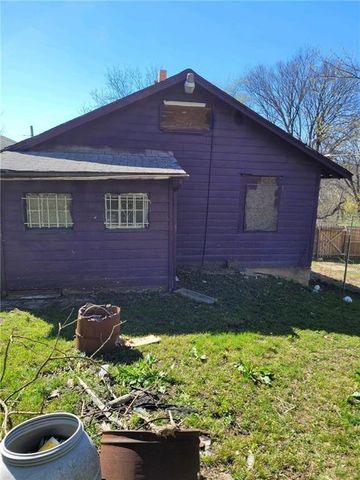 3009 N 11th Street, Kansas City, KS 66104