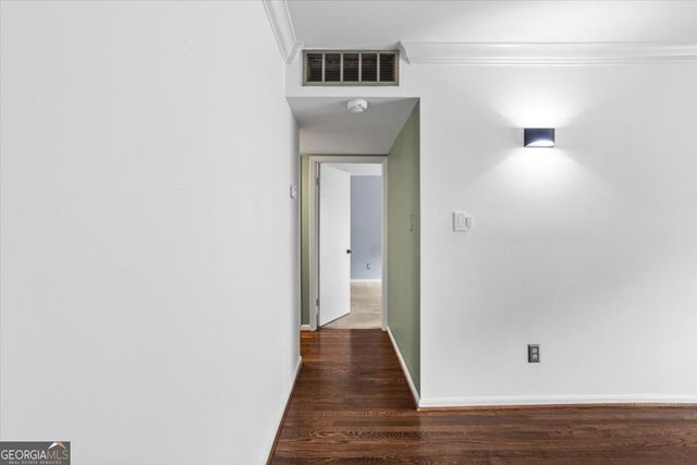 144 Woodmere Square NW, Atlanta, GA 30327