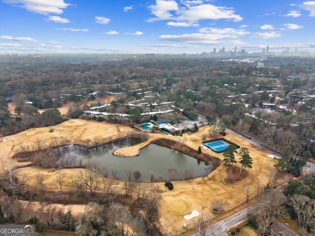 144 Woodmere Square NW, Atlanta, GA 30327