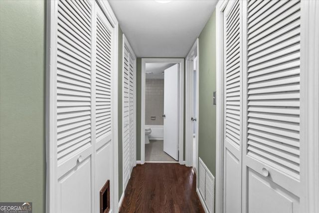 144 Woodmere Square NW, Atlanta, GA 30327