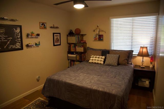 425 Autumn Dr 25, San Marcos, CA 92069