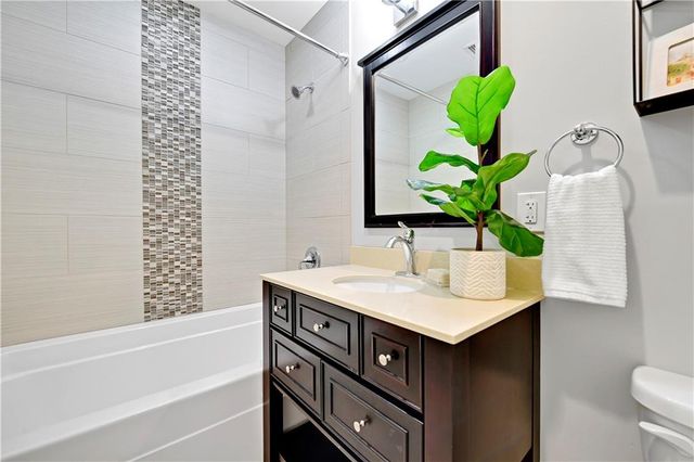 1605 Jefferson Street, Kansas City, MO 64108