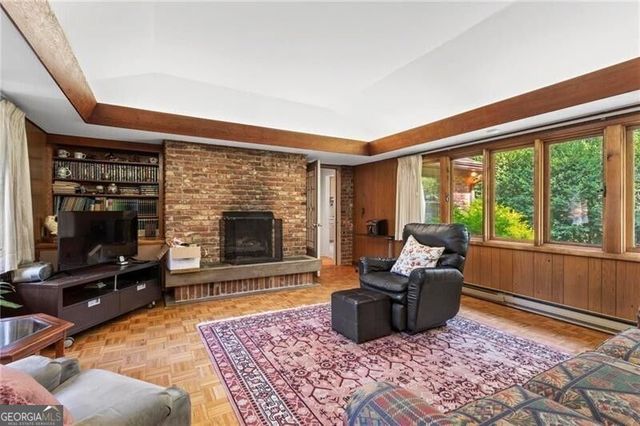 4872 Northland Drive, Atlanta, GA 30342