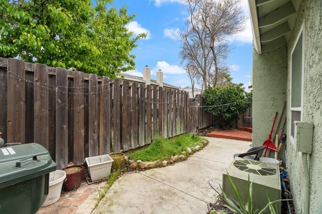 311 Shoreline Drive, Pittsburg, CA 94565