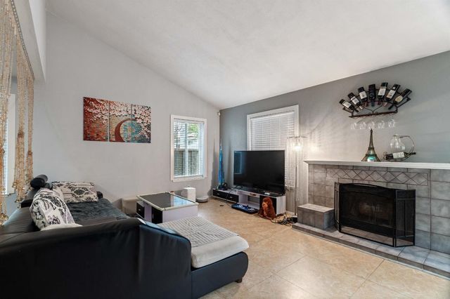 311 Shoreline Drive, Pittsburg, CA 94565