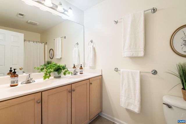 2440 BARGAMIN ORCHARD LN, Crozet, VA 22932