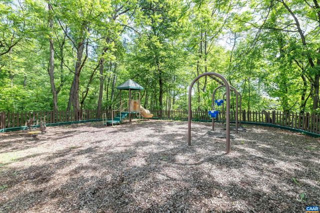 2440 BARGAMIN ORCHARD LN, Crozet, VA 22932