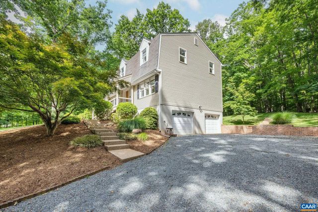 125 VINCENNES RD, Charlottesville, VA 22911