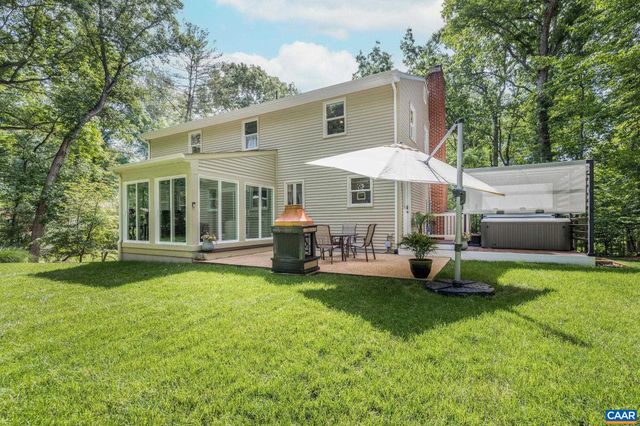 125 VINCENNES RD, Charlottesville, VA 22911