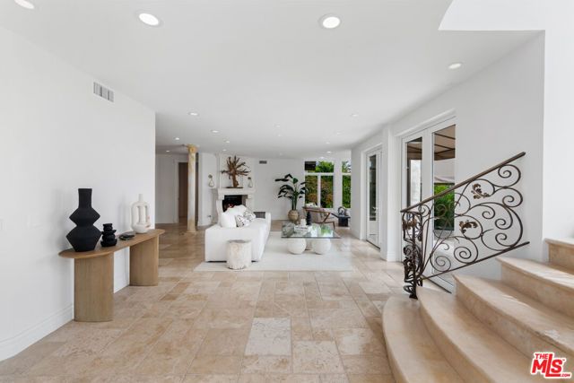 27931 Winding Way, Malibu, CA 90265