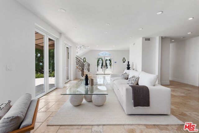 27931 Winding Way, Malibu, CA 90265