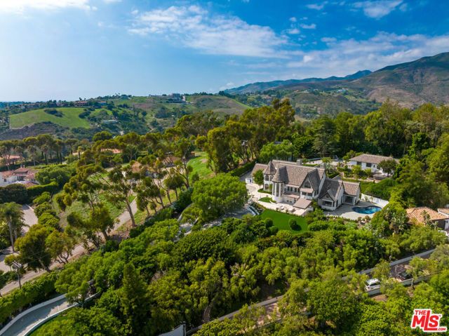 27931 Winding Way, Malibu, CA 90265
